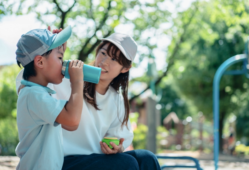 子どもの暑さ対策・水分摂取サポート